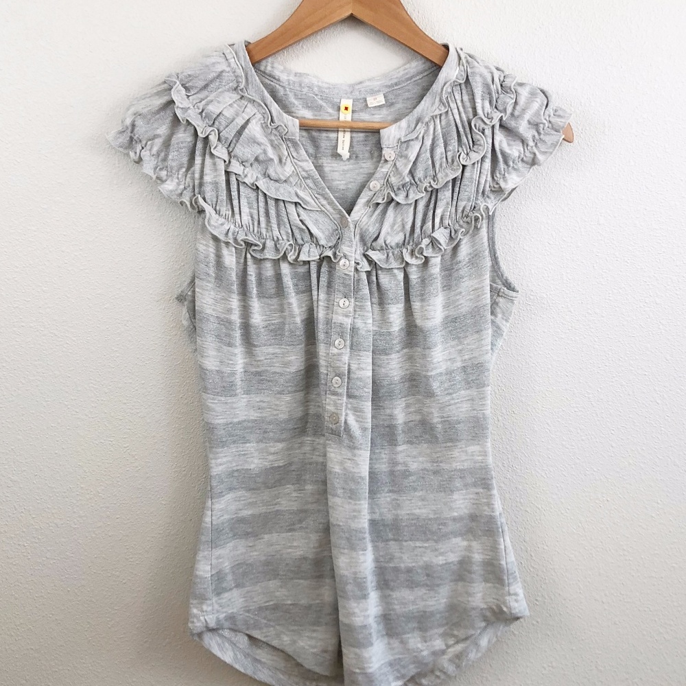 Anthropologie LYB Grey and Silver Ruffled Top